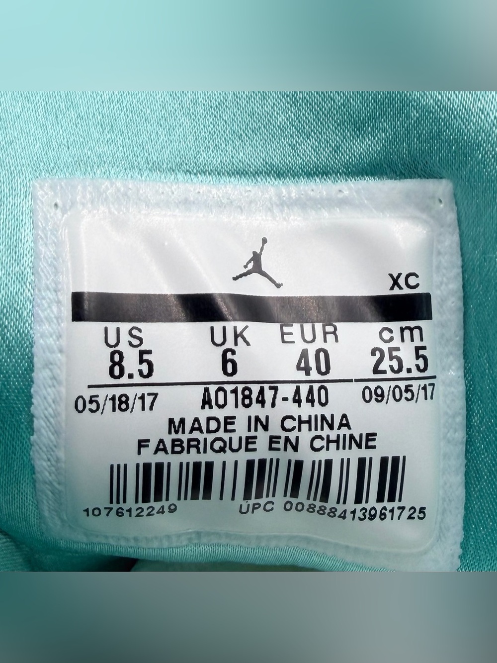 Wmns Air Jordan 1 Retro High 'Season of Her: Aqua' - Picture 10 of 11